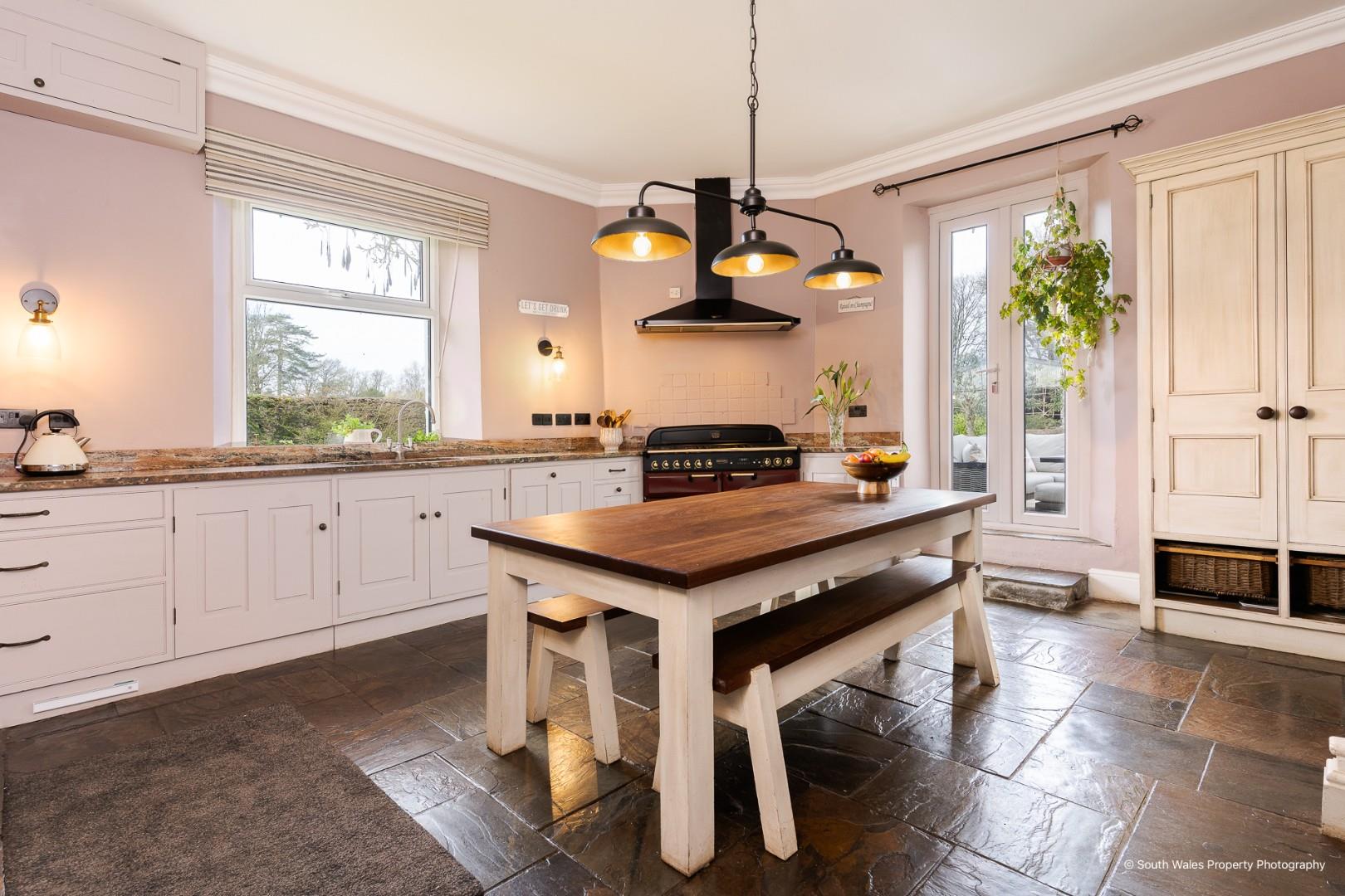 Llansannor, Nr Cowbridge, Vale of Glamorgan, CF717RX